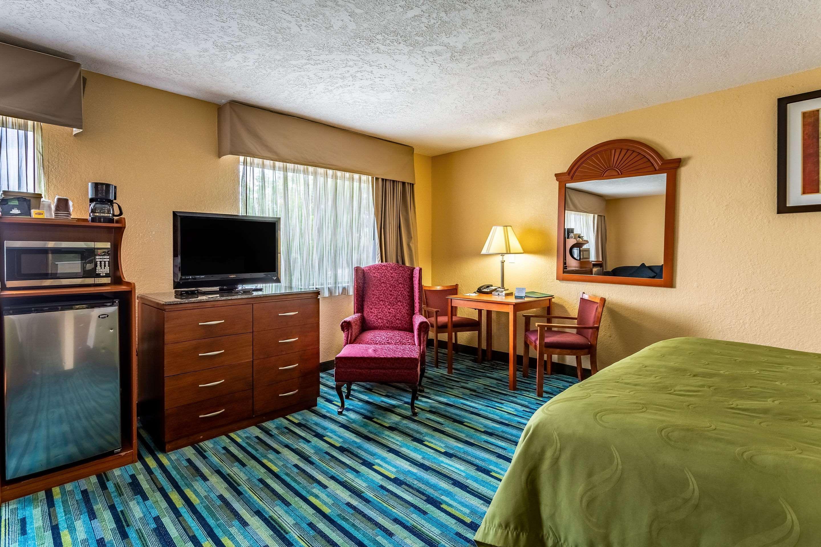 Quality Inn Los Lunas Exterior photo