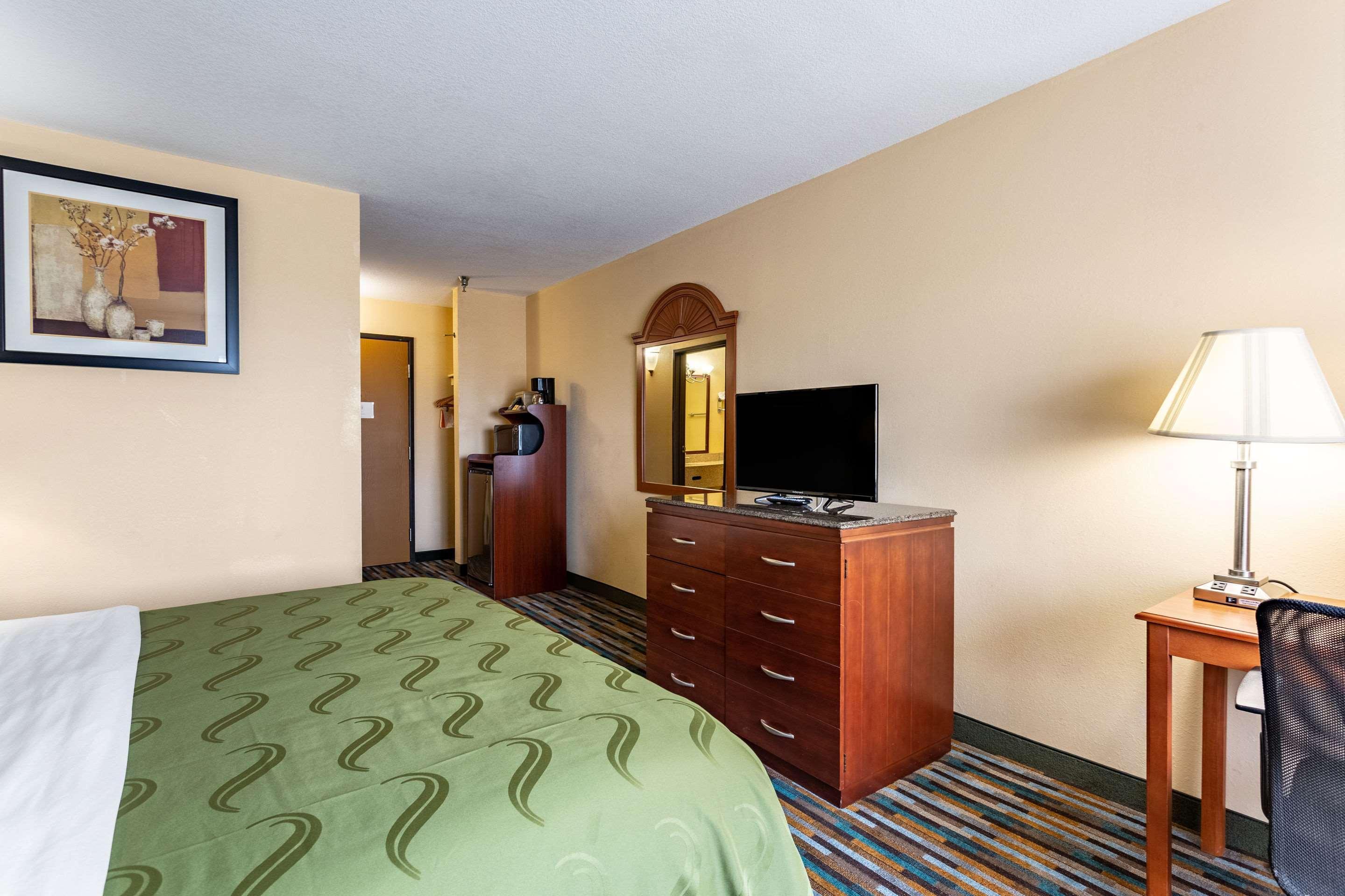Quality Inn Los Lunas Exterior photo