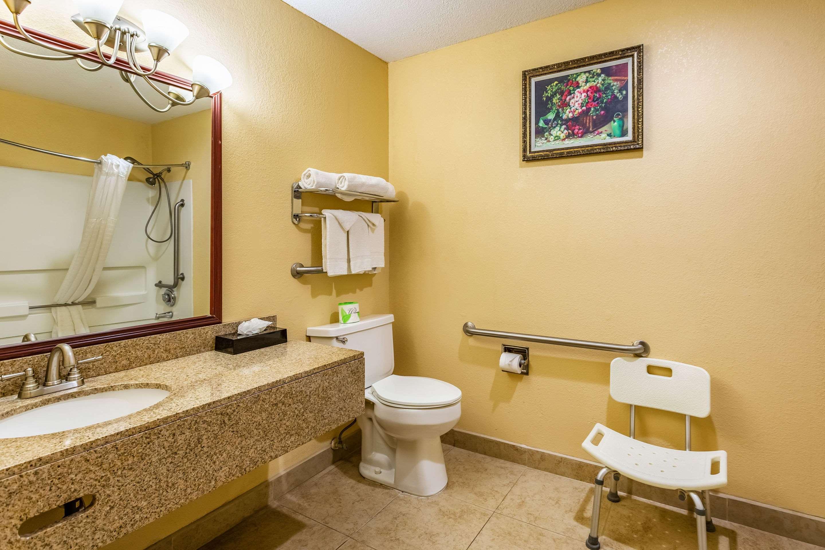 Quality Inn Los Lunas Exterior photo
