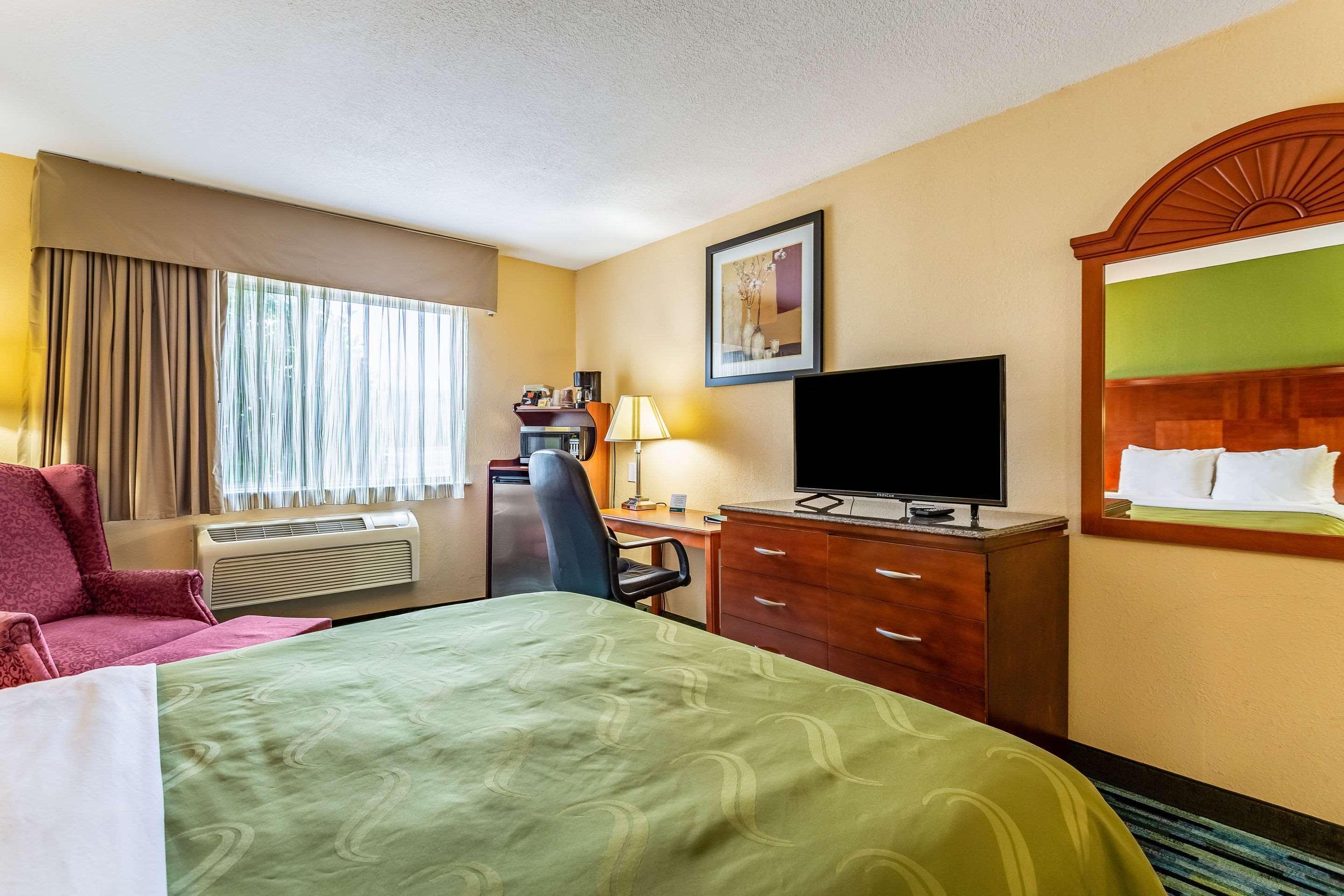 Quality Inn Los Lunas Exterior photo