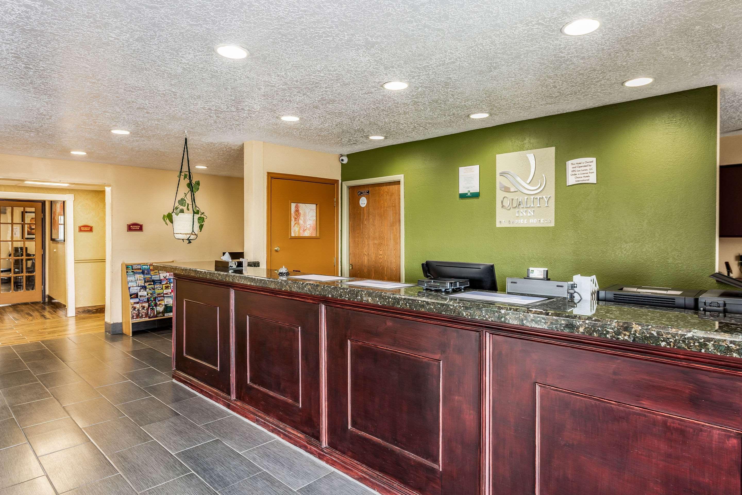 Quality Inn Los Lunas Exterior photo