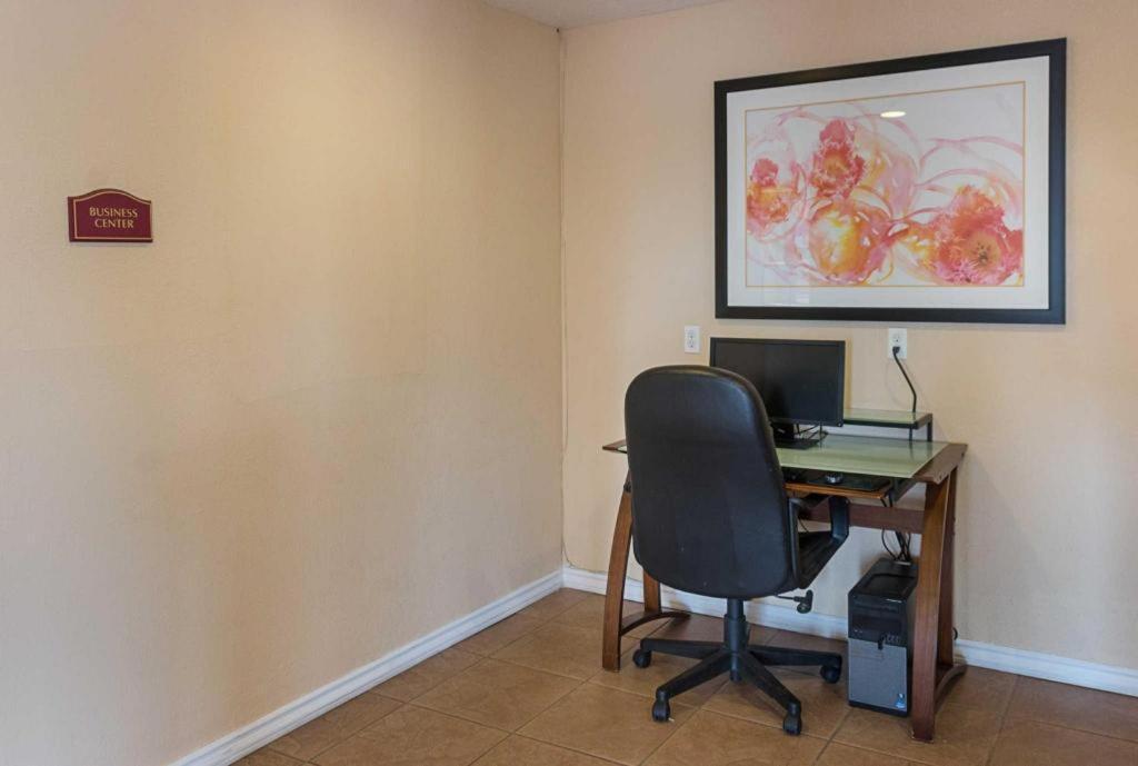Quality Inn Los Lunas Exterior photo